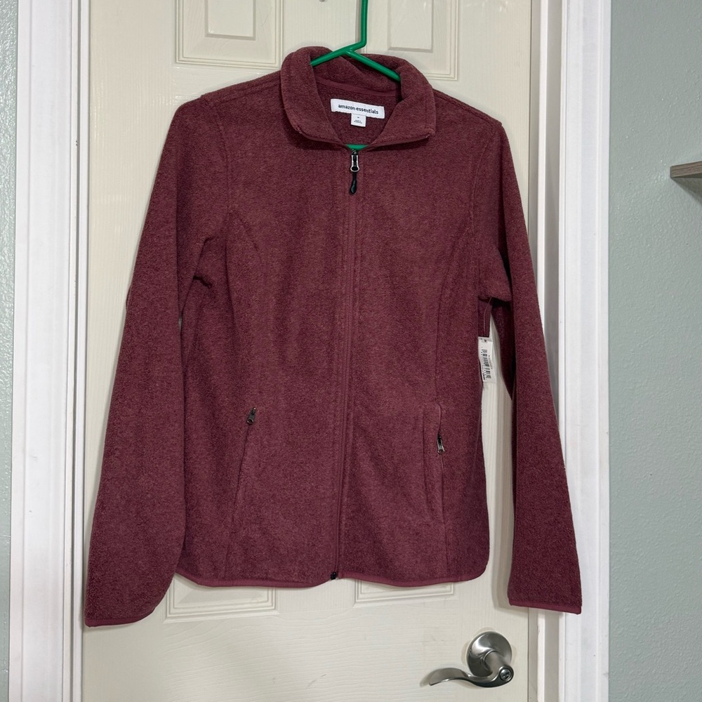 NWT Amazon Essentials Medium Women's Maroon Jacket